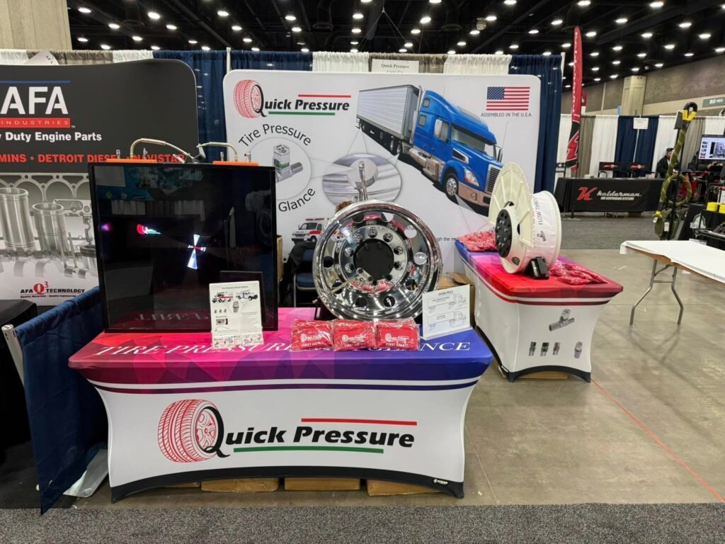 Trailer hub bracket with attached tire monitor system